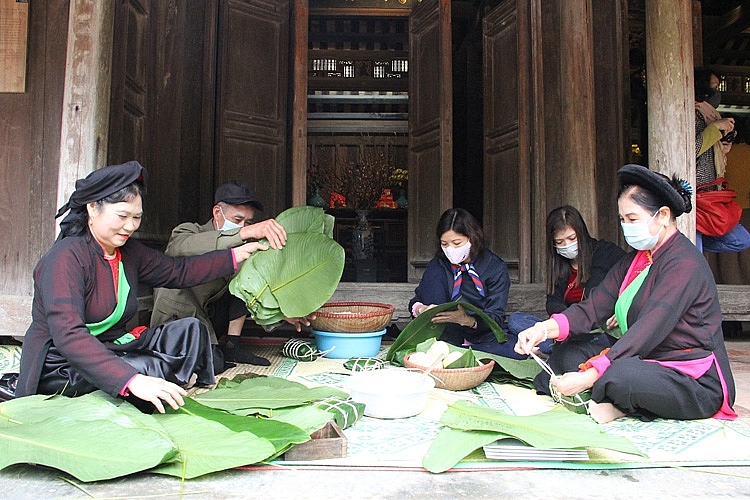 'Bảo tàng Dân tộc học: Tái hiện không gian văn hóa Tết Việt'